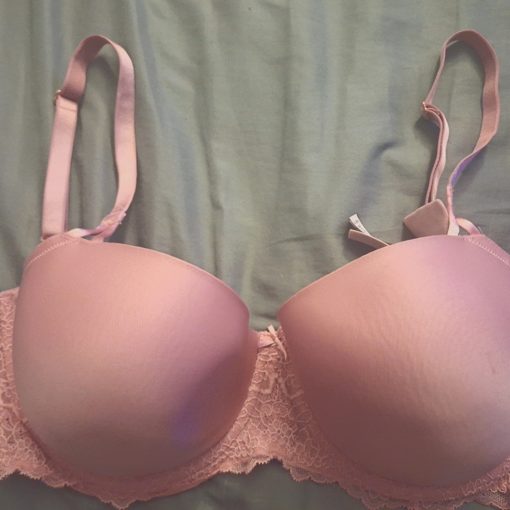 Victorias secret lightly lined 36DDD Dream Angels push up bra